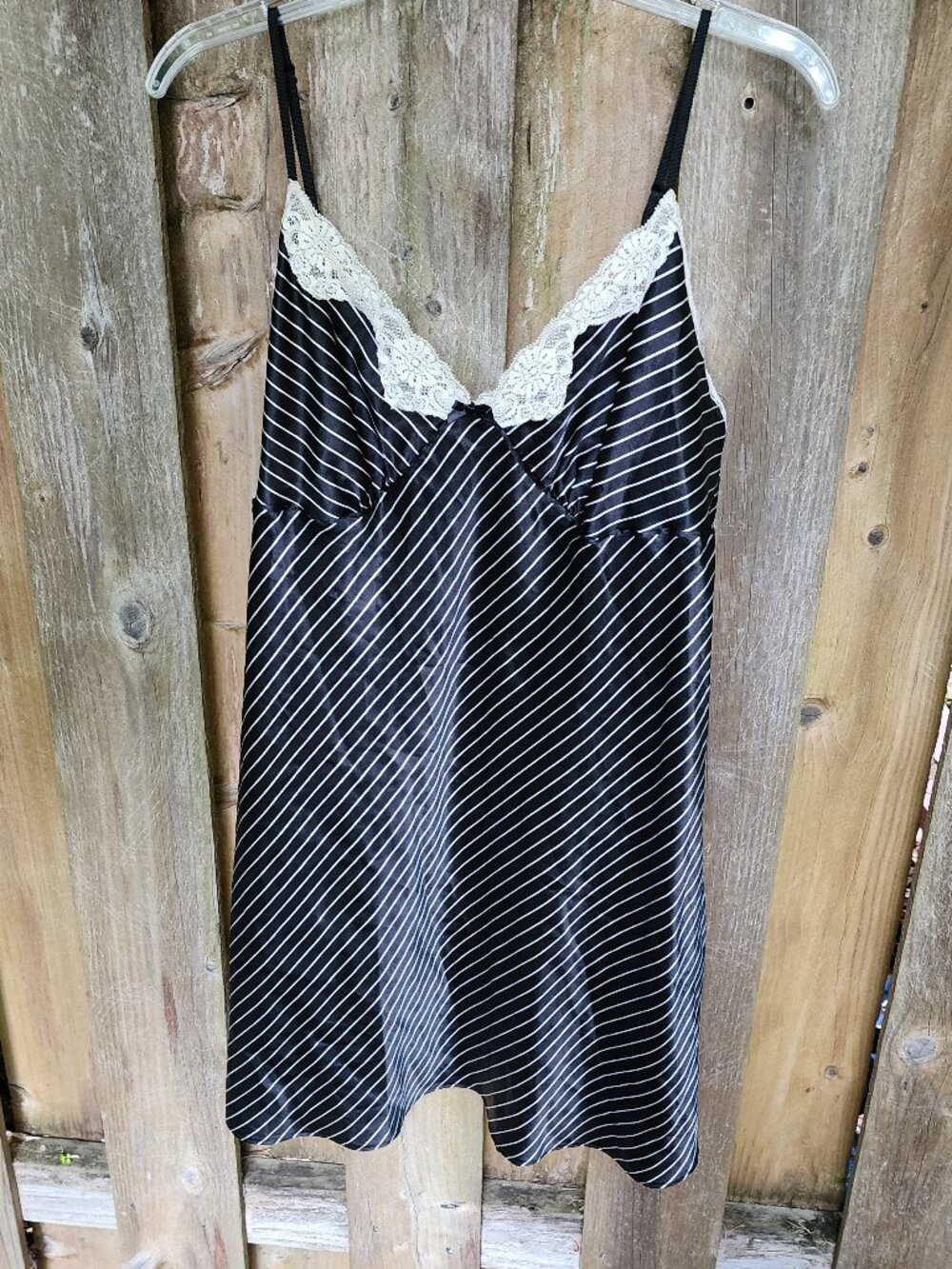 *VTG* XL Black White lace trimmed satin slip night gown Gilligan & O'Malley